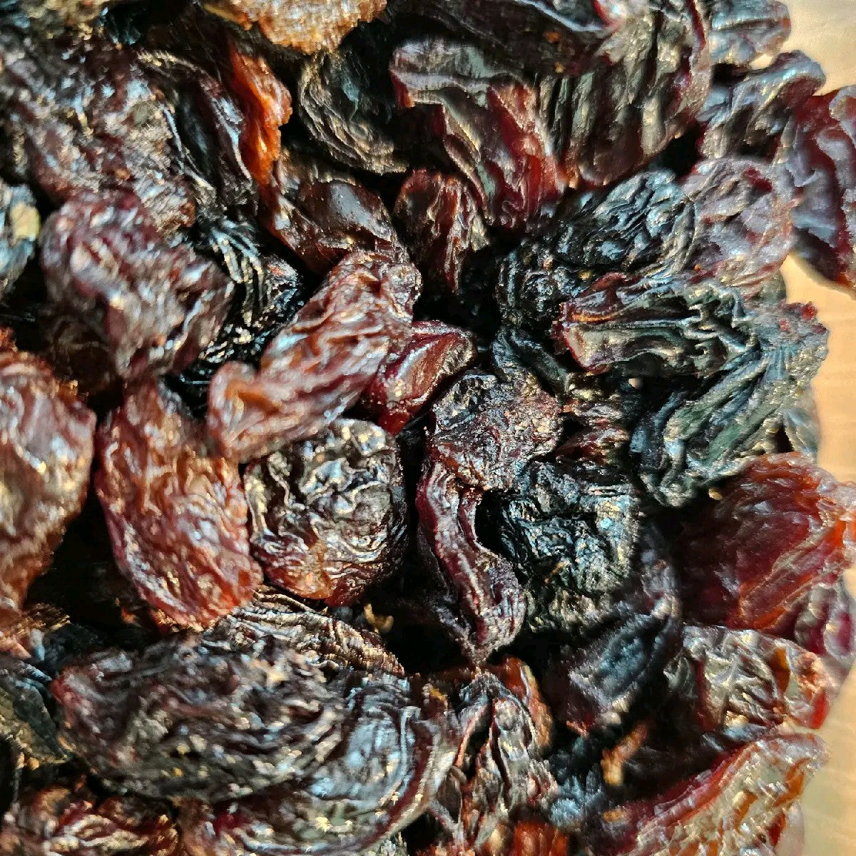 Jumbo Black Raisins